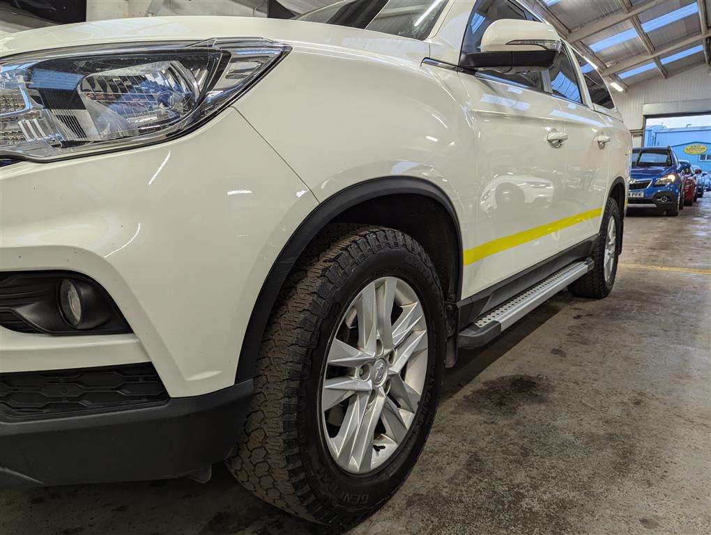 <p>2021 SSANGYONG MUSSO SARACEN AUTO</p>