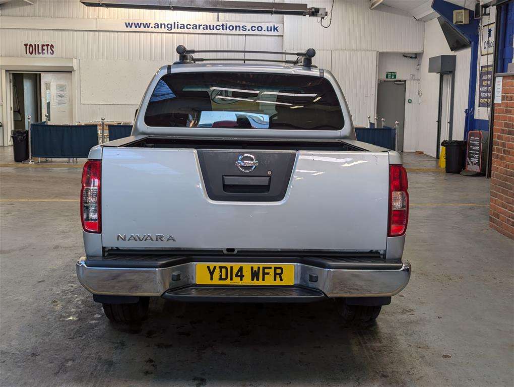 <p>2014 NISSAN NAVARA TEKNA DCI AUTO</p>