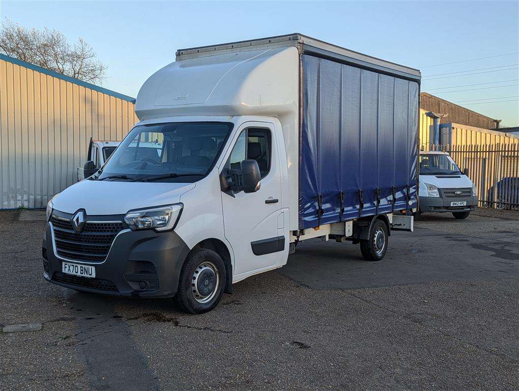 <p>2020 RENAULT MASTER LL35 BUSINESS DCI</p>