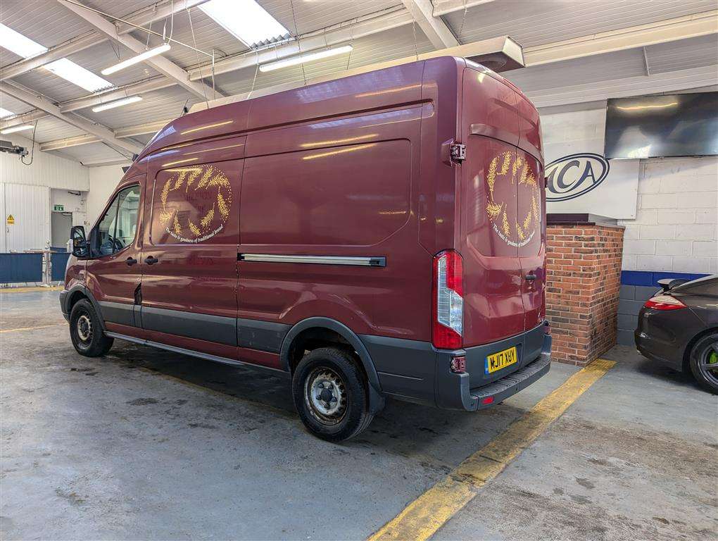 <p>2017 FORD TRANSIT 350</p>