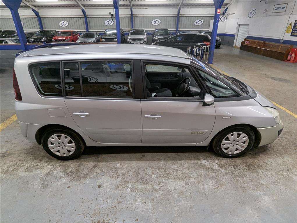 <p>2009 RENAULT ESPACE TEAM DCI 130</p>