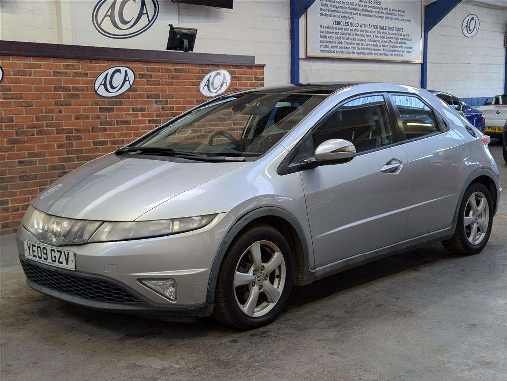 <p>2009 HONDA CIVIC ES I-CTDI</p>