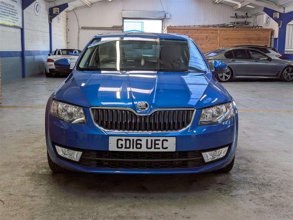 <p>2016 SKODA OCTAVIA SE TSI S-A</p>