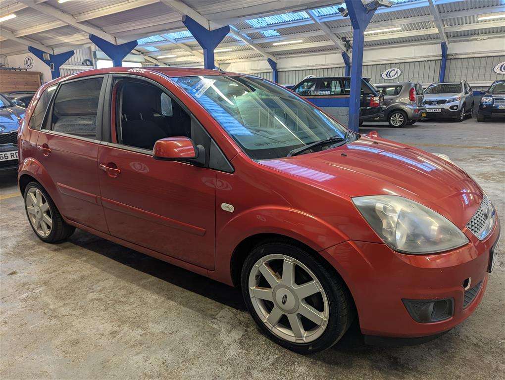 <p>2008 FORD FIESTA ZETEC CLIMATE</p>