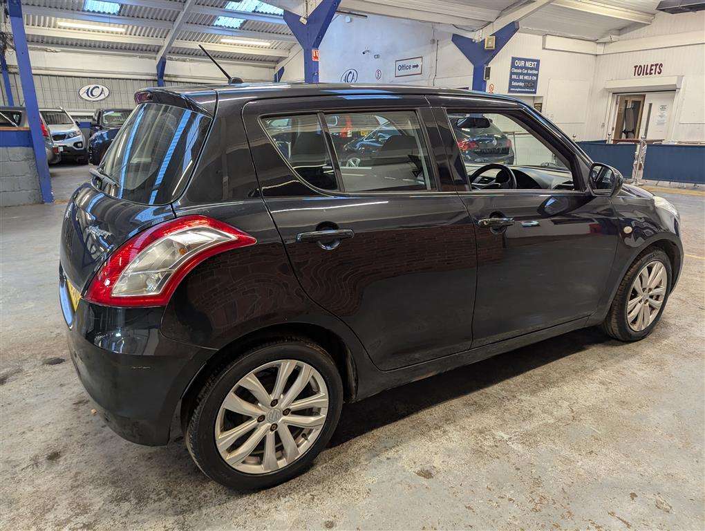 <p>2014 SUZUKI SWIFT SZ3</p>