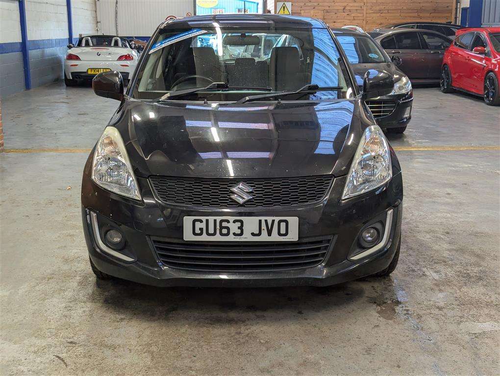 <p>2014 SUZUKI SWIFT SZ3</p>