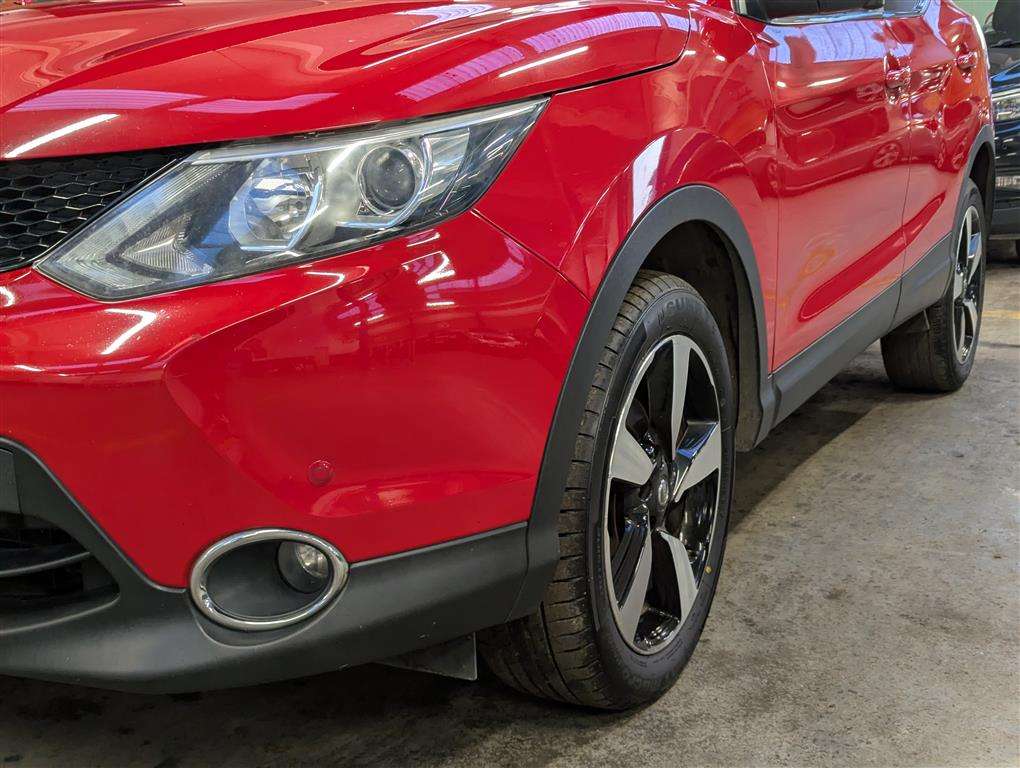 <p>2015 NISSAN QASHQAI N-TEC DCI</p>