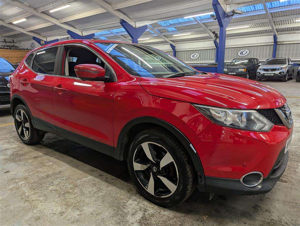 <p>2015 NISSAN QASHQAI N-TEC DCI</p>