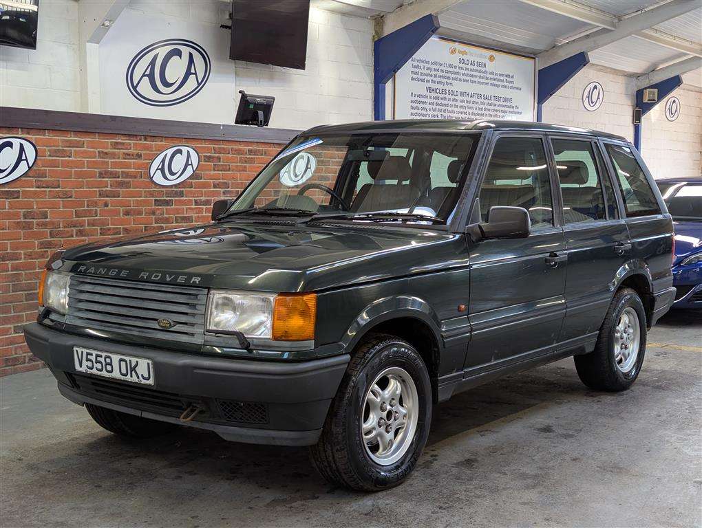 <p>1999 LAND ROVER RANGEROVER 2.5 DT AUTO</p>