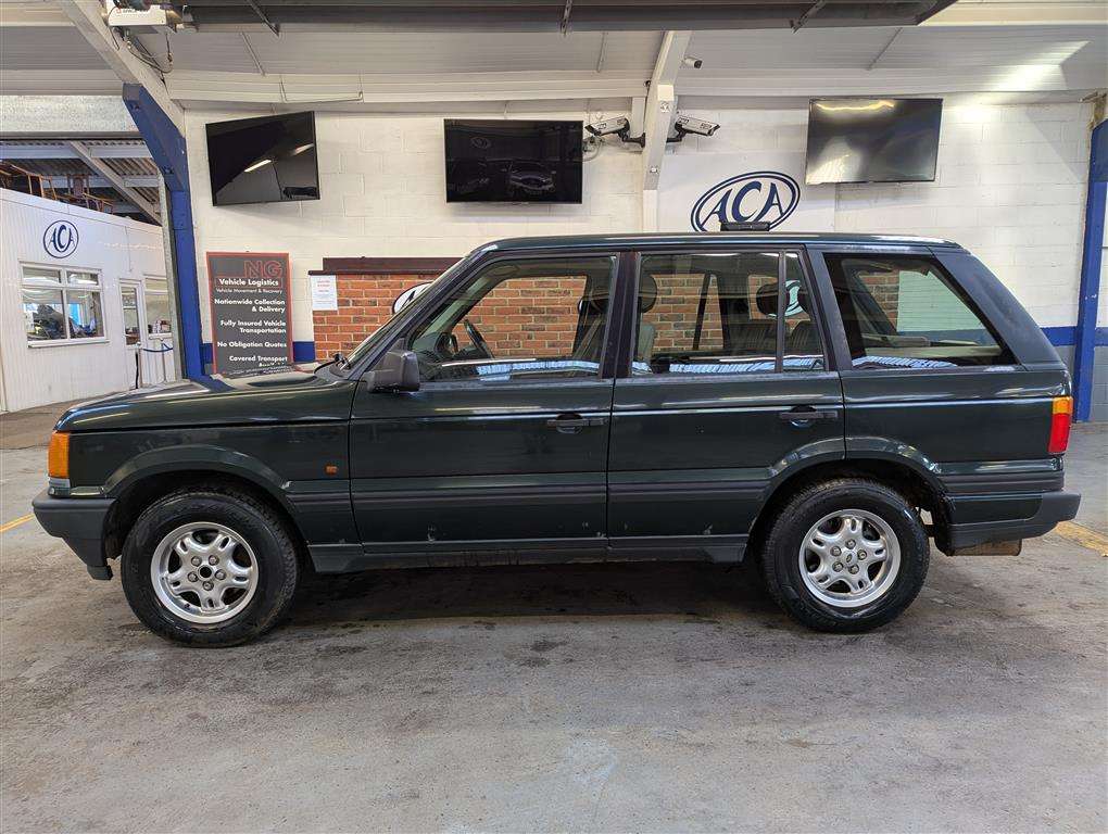 <p>1999 LAND ROVER RANGEROVER 2.5 DT AUTO</p>