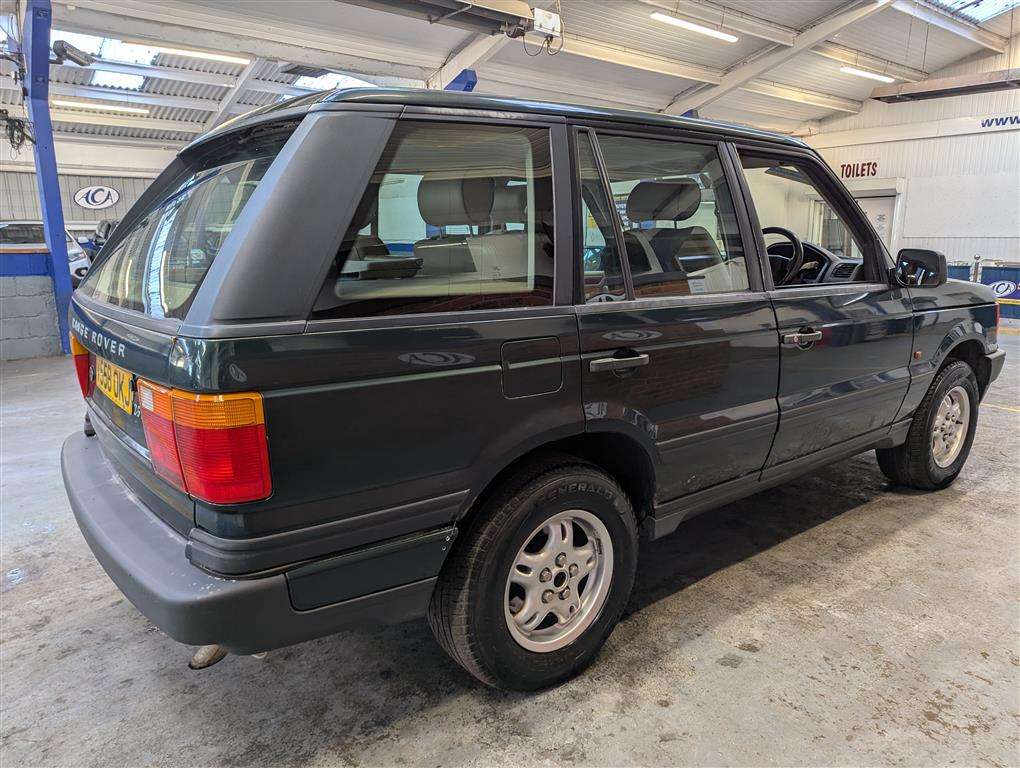 <p>1999 LAND ROVER RANGEROVER 2.5 DT AUTO</p>