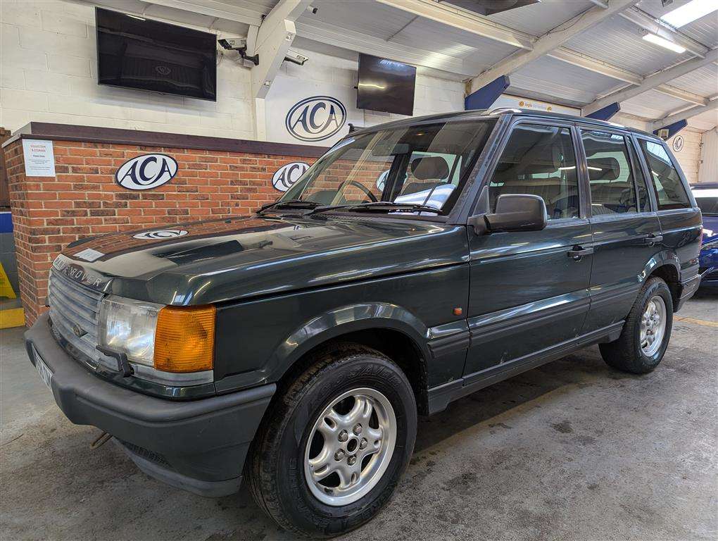 <p>1999 LAND ROVER RANGEROVER 2.5 DT AUTO</p>