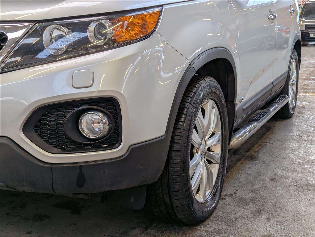 <p>2011 KIA SORENTO KX-3 CRDI 4X4</p>