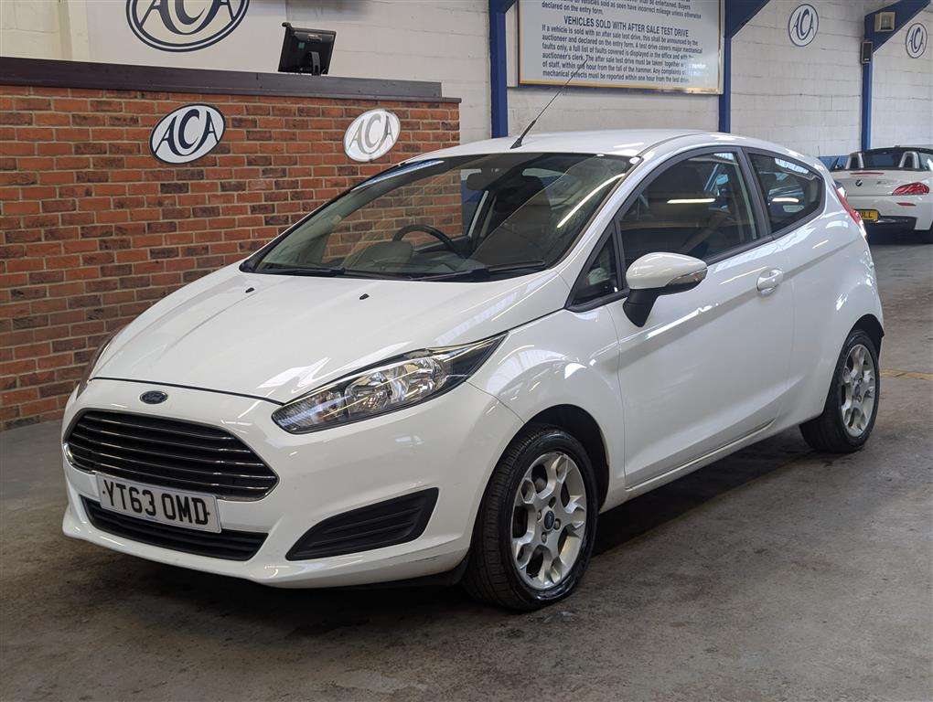 <p>2013 FORD FIESTA STYLE</p>