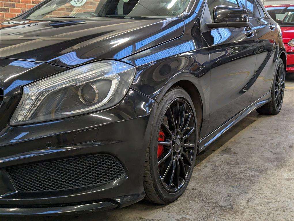 <p>2013 MERCEDES-BENZ A180 BLUE-CY AMG SPORT CD</p>