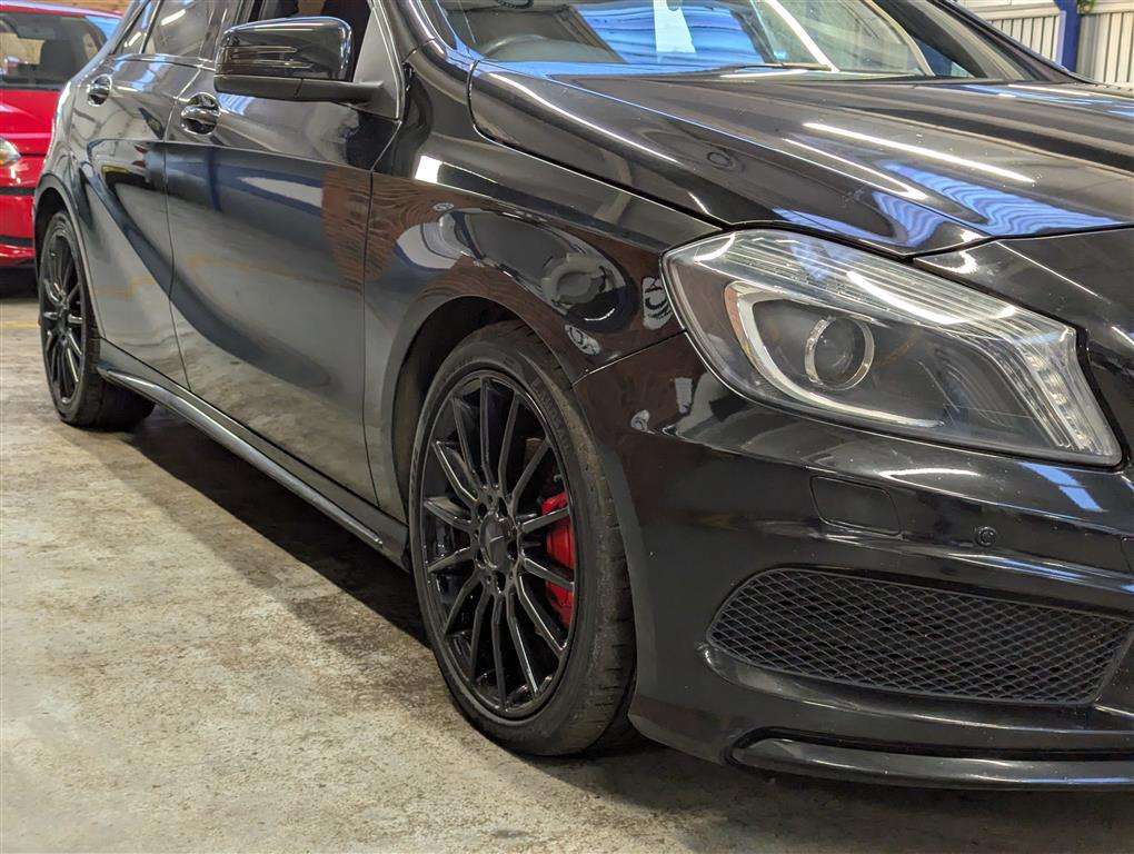 <p>2013 MERCEDES-BENZ A180 BLUE-CY AMG SPORT CD</p>