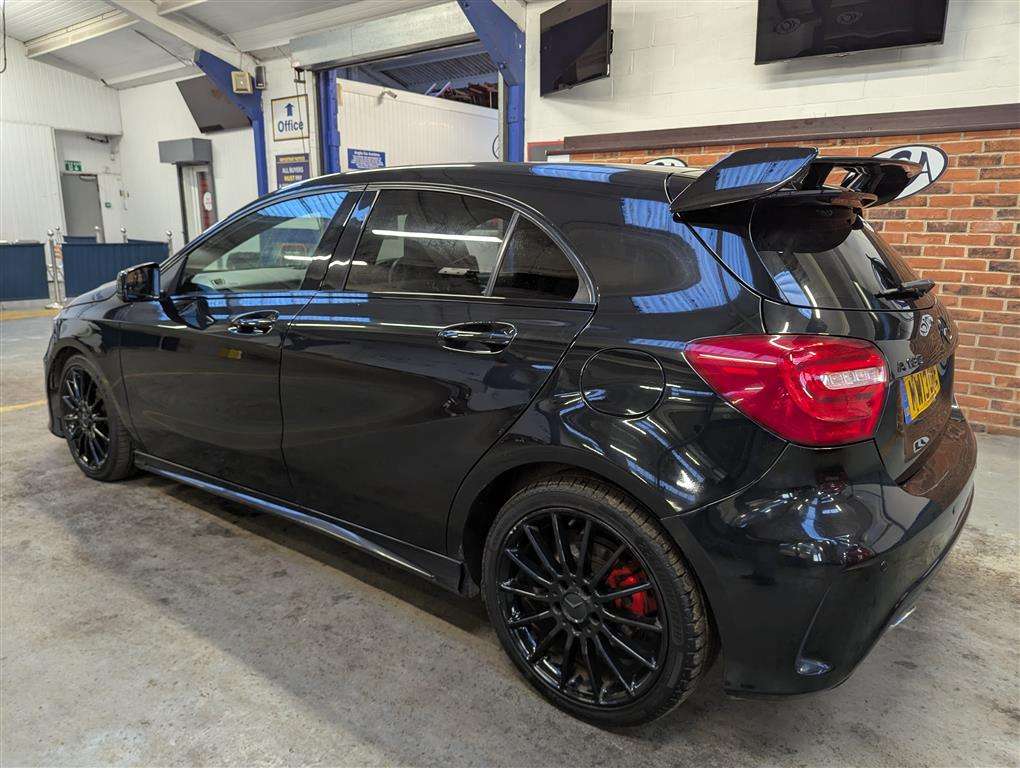 <p>2013 MERCEDES-BENZ A180 BLUE-CY AMG SPORT CD</p>