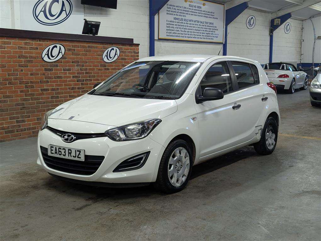 <p>2013 HYUNDAI I20 CLASSIC</p>