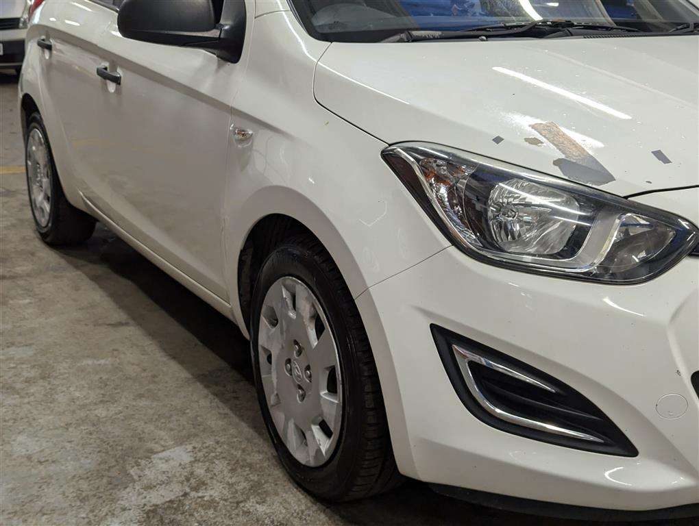 <p>2013 HYUNDAI I20 CLASSIC</p>