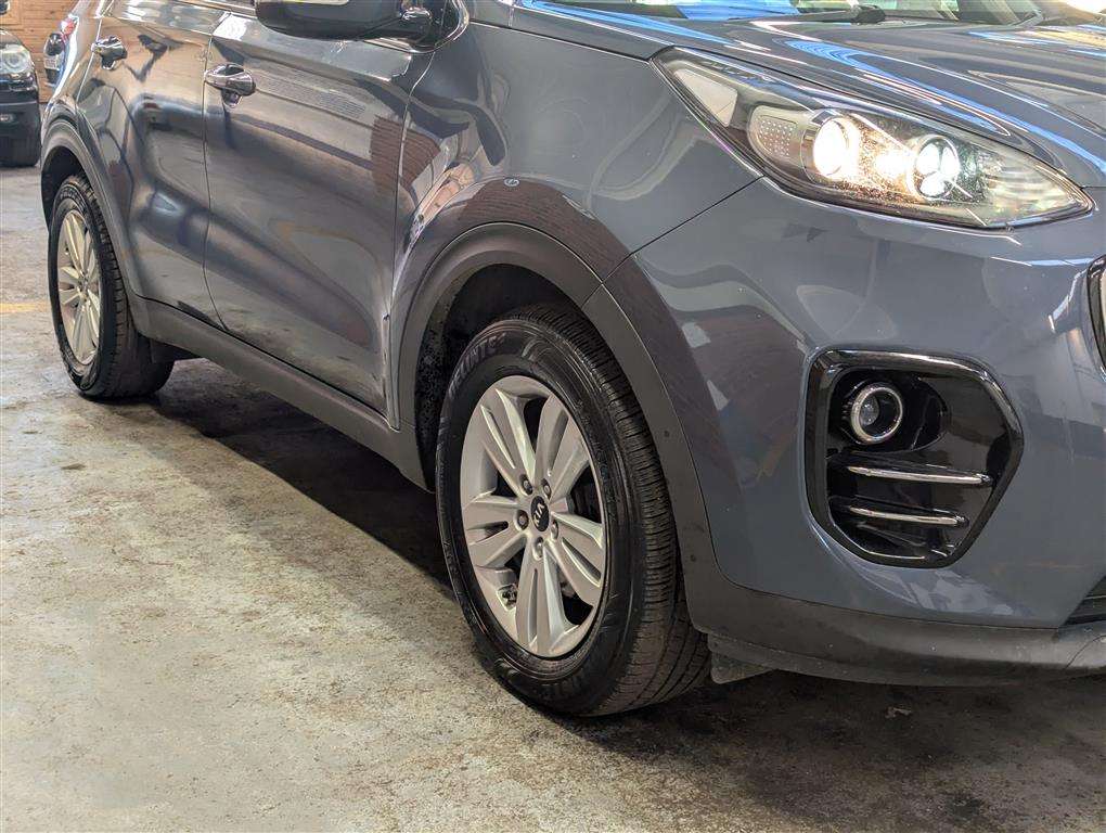 <p>2016 KIA SPORTAGE KX-2 CRDI AUTO</p>