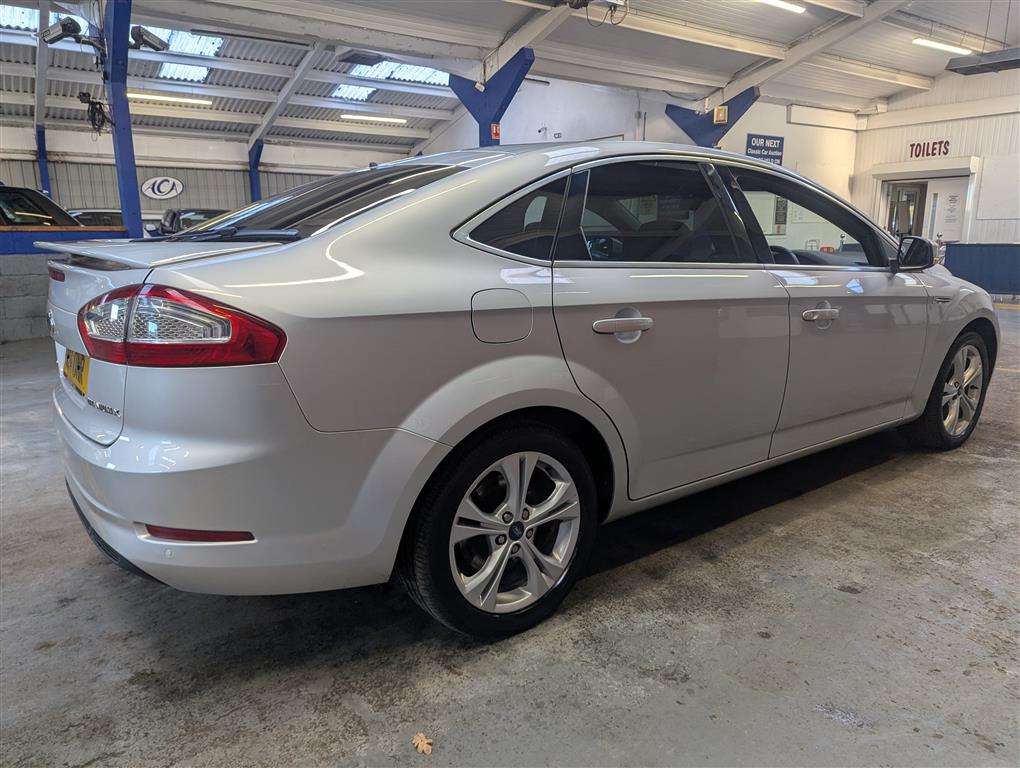 <p>2014 FORD MONDEO TITANIUM X B-S EDN</p>