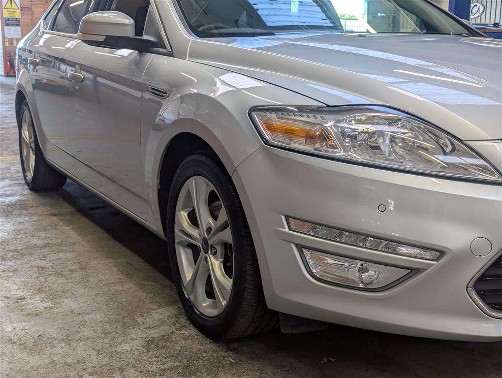 <p>2014 FORD MONDEO TITANIUM X B-S EDN</p>