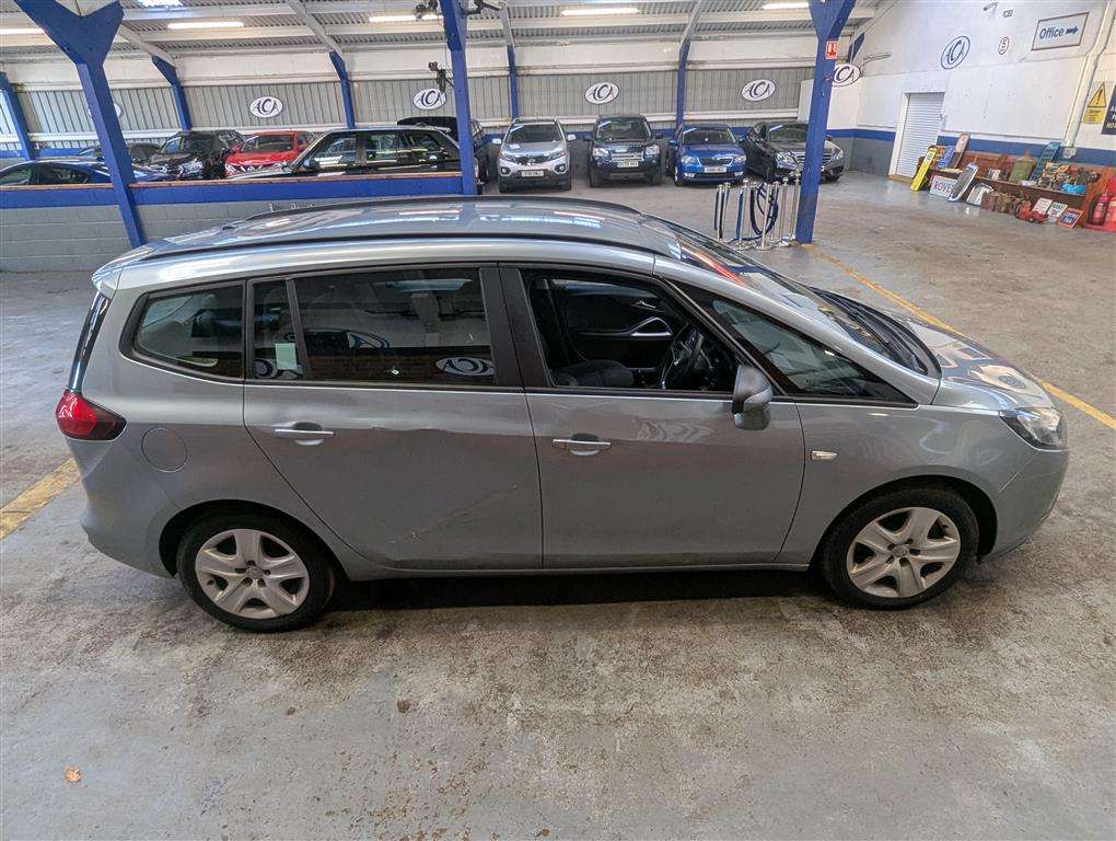 <p>2014 VAUXHALL ZAFIRA TOURER EXCLUSIV CD</p>