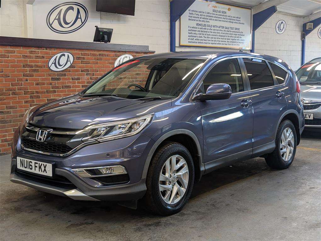 <p>2016 HONDA CR-V SE I-VTEC AUTO</p>