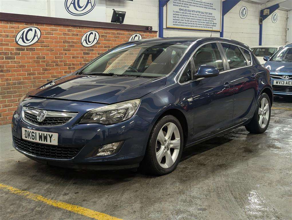 <p>2011 VAUXHALL ASTRA SRI</p>