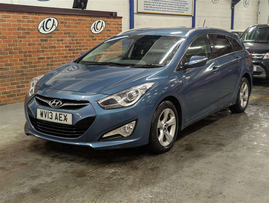 <p>2013 HYUNDAI I40 STYLE BLUE DRIVE CRDI</p>