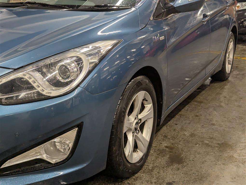 <p>2013 HYUNDAI I40 STYLE BLUE DRIVE CRDI</p>