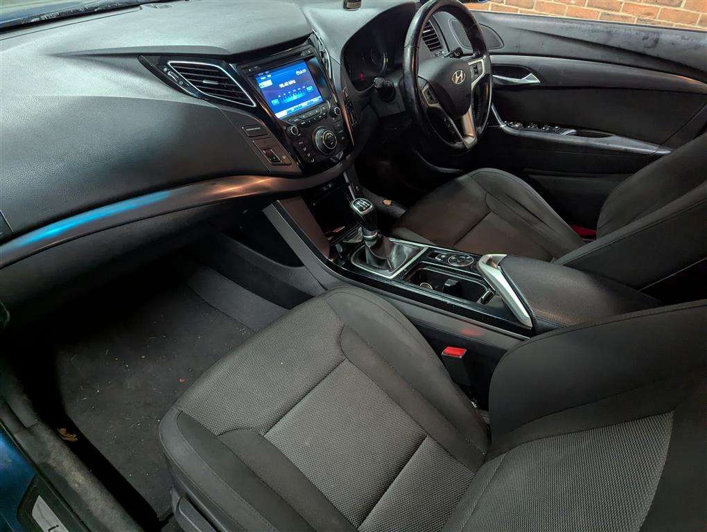 <p>2013 HYUNDAI I40 STYLE BLUE DRIVE CRDI</p>