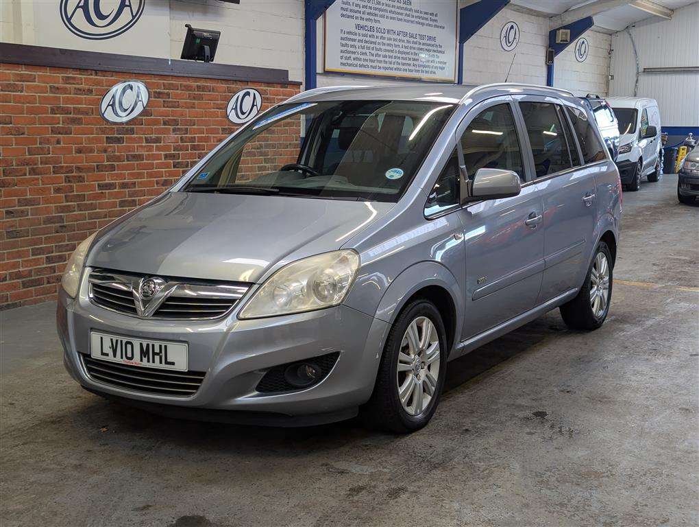 <p>2010 VAUXHALL ZAFIRA DESIGN</p>