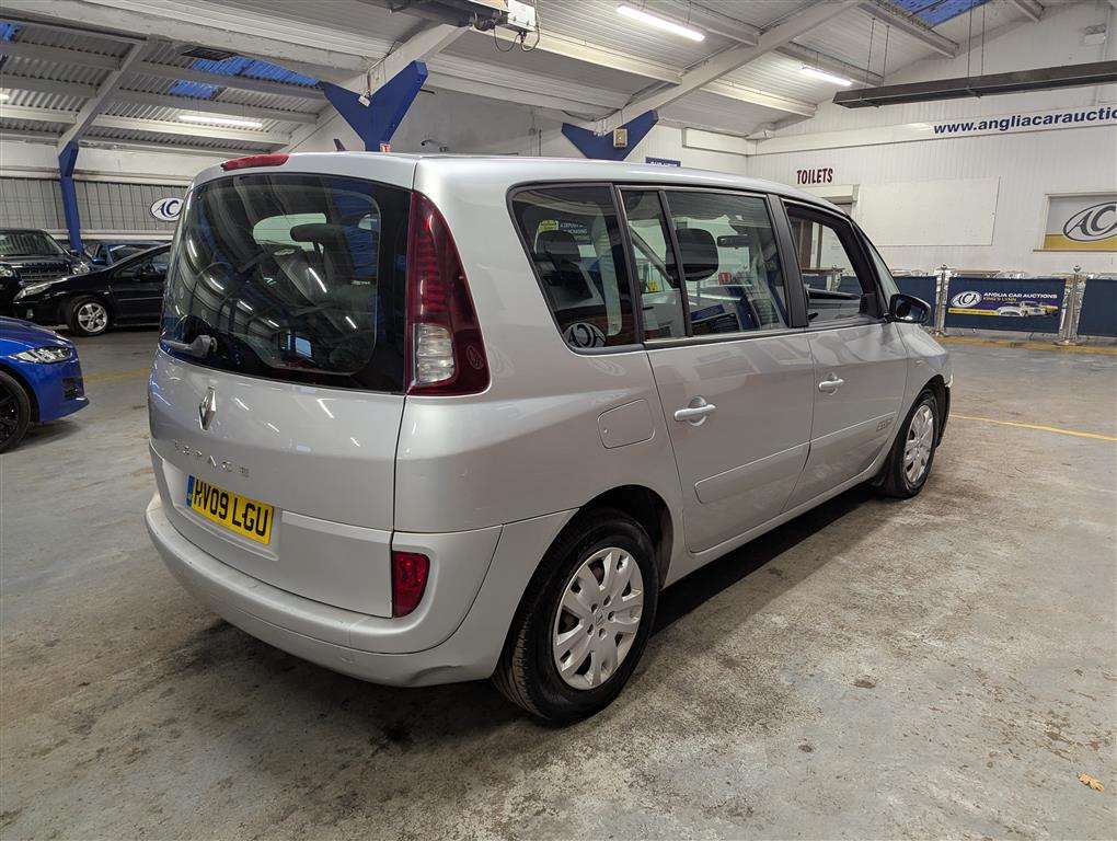 <p>2009 RENAULT ESPACE TEAM DCI 130</p>