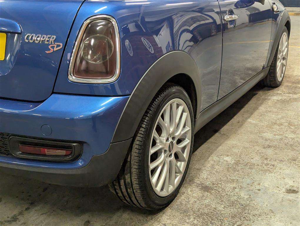 <p>2012 MINI COOPER SD</p>