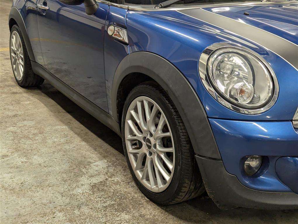 <p>2012 MINI COOPER SD</p>