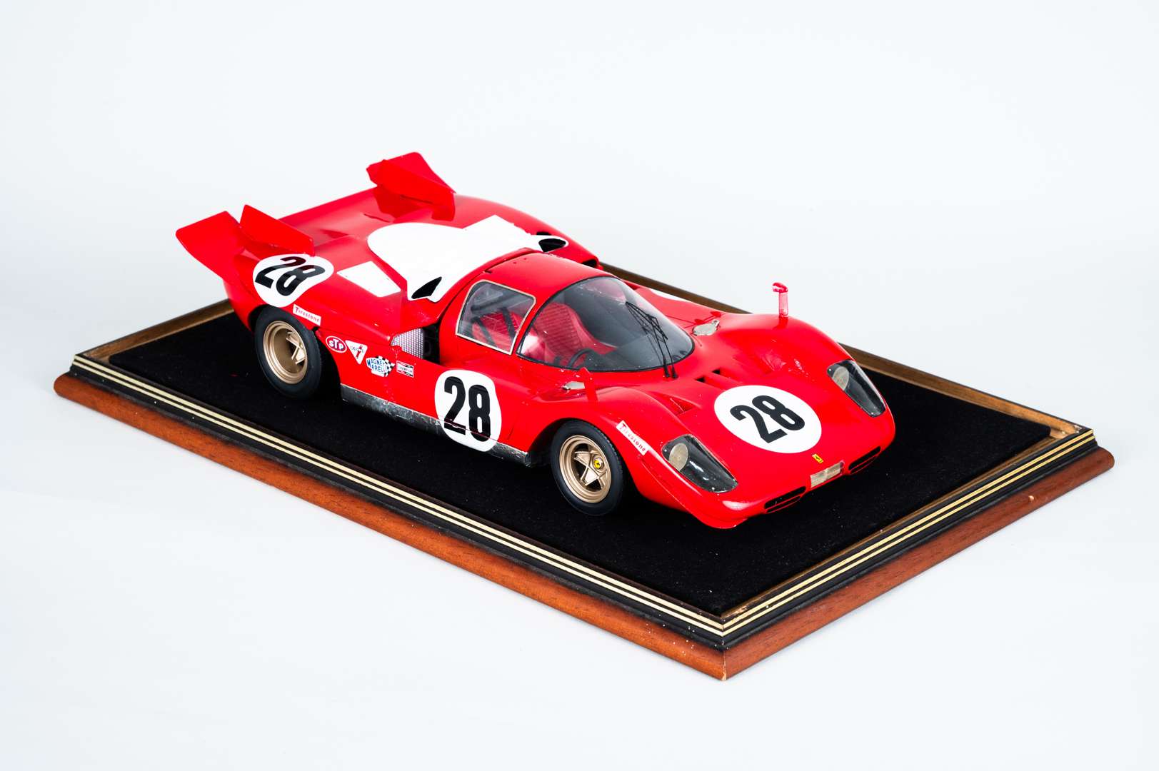 <p>MIDLAND RACING MODELS- FERRARI 1970 Daytona 512S 1:12</p>