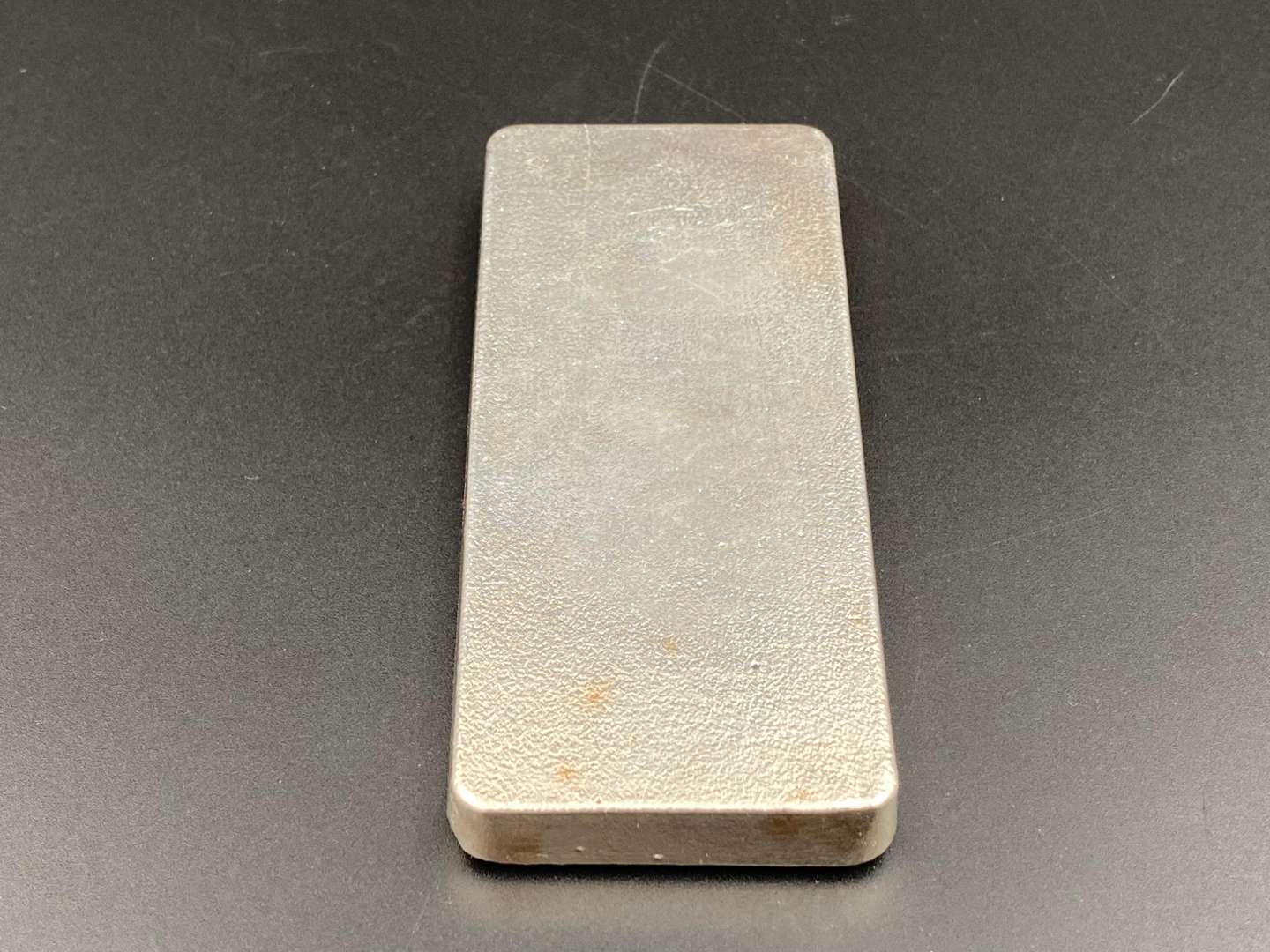 <p>Fine Silver Bullion Bar 999 1Kg</p>