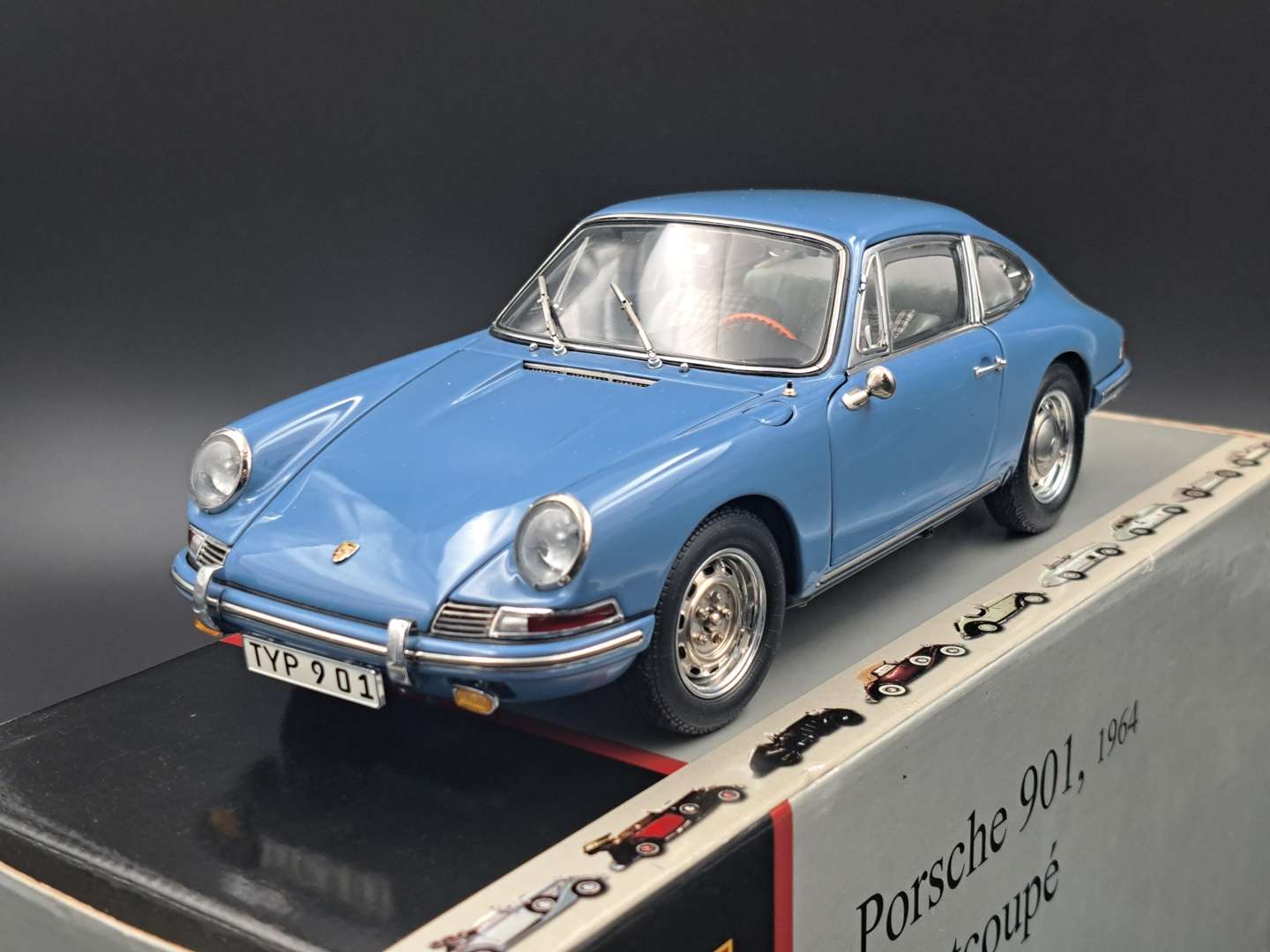 <p>CMC 1964 Porsche 901 1:8 scale</p>