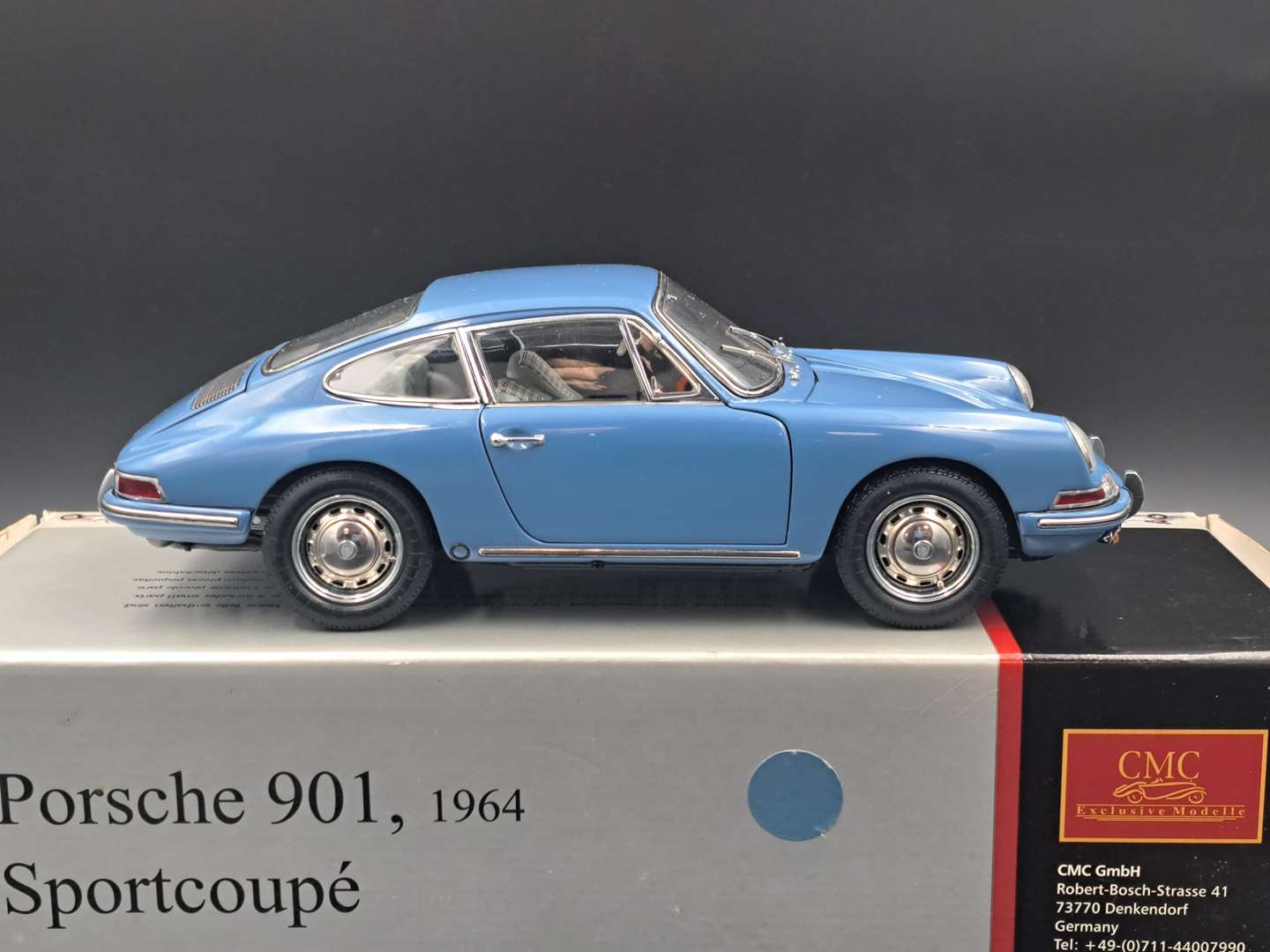 <p>CMC 1964 Porsche 901 1:8 scale</p>