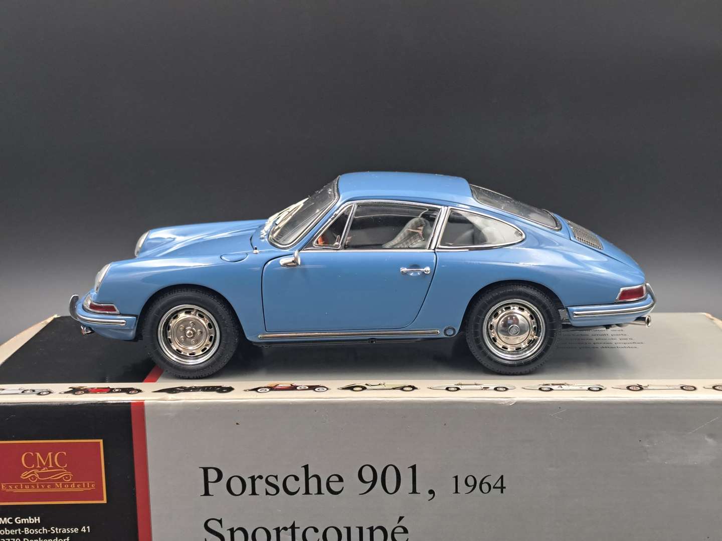 <p>CMC 1964 Porsche 901 1:8 scale</p>