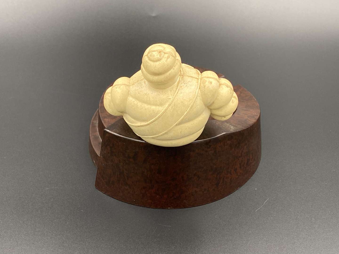 <p>Michelin Man Ashtray</p>