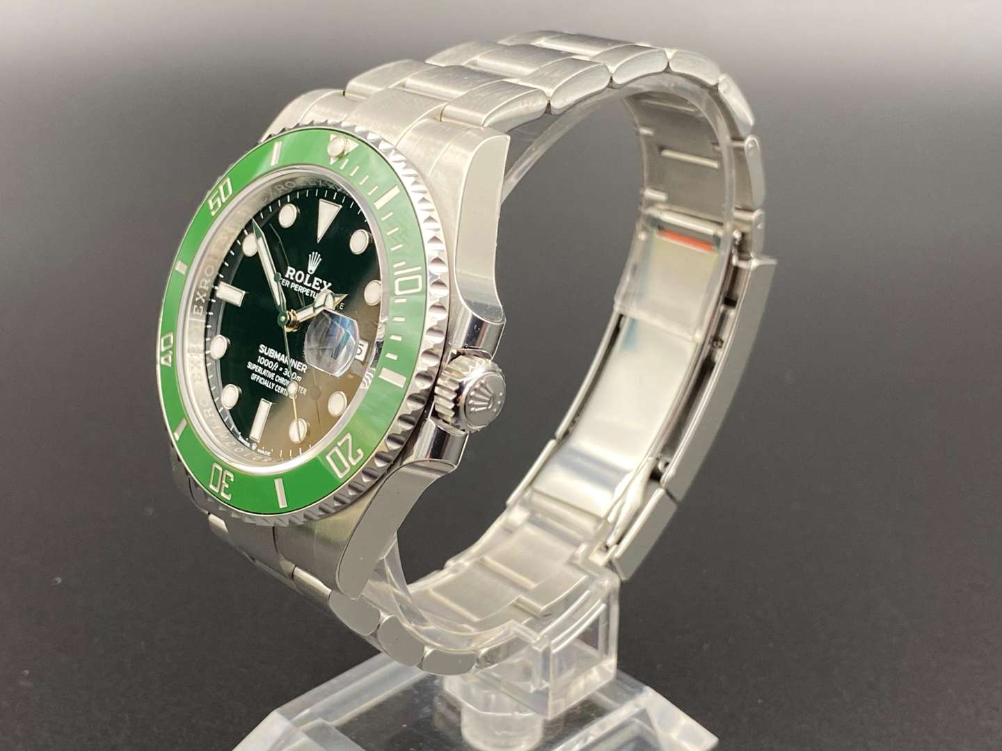 <p>ROLEX Submariner Date stainless steel wristwatch 126610LV 78D*****</p>