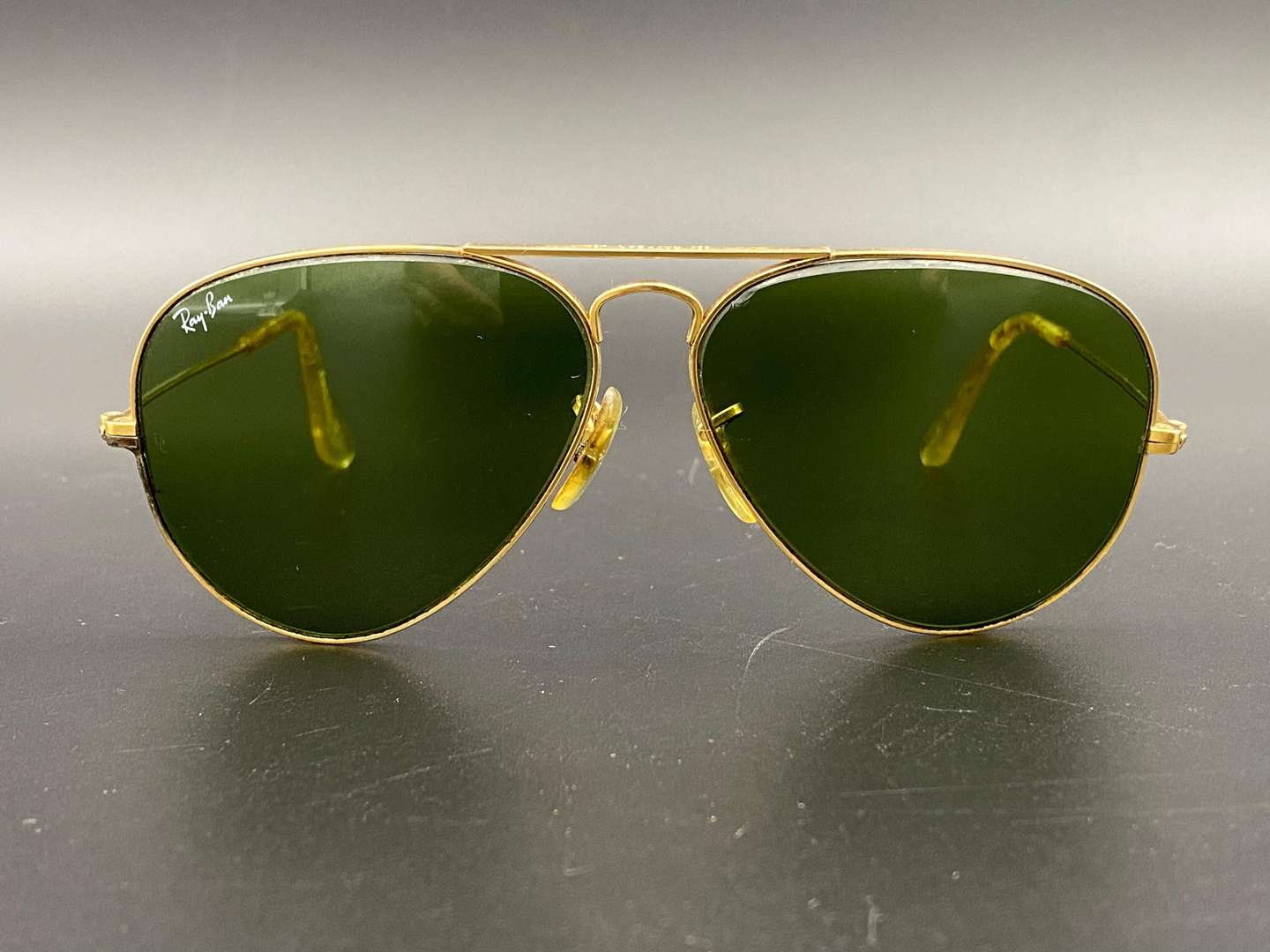 <p>RAY-BAN vintage Aviator sunglasses</p>