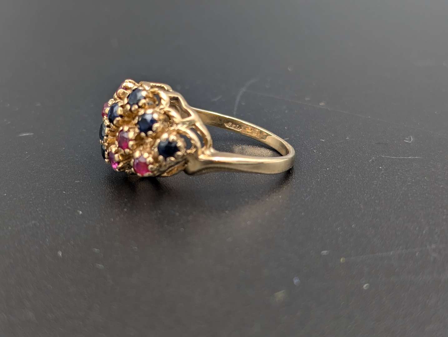 <p>Ruby & Sapphire 9ct yellow gold ring</p>