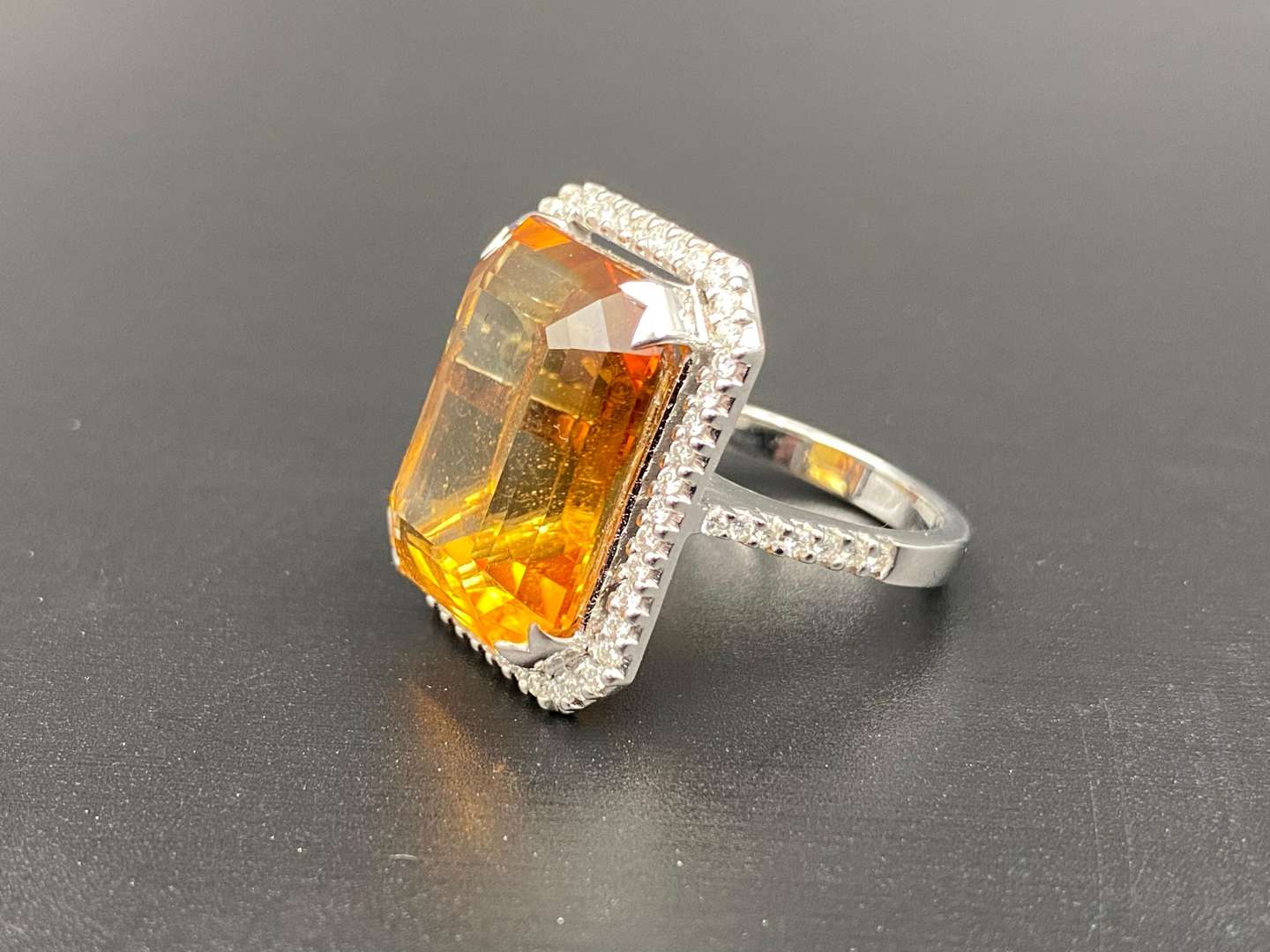 <p>Citrine & Diamond 18ct white gold ring</p>