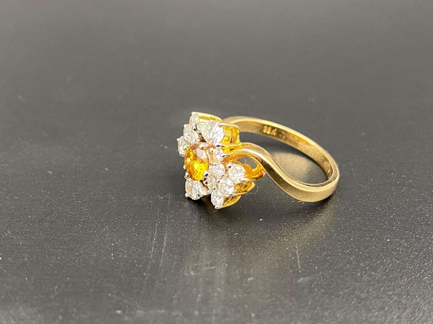 <p>Yellow & White Diamond cluster 18ct gold ring,</p>