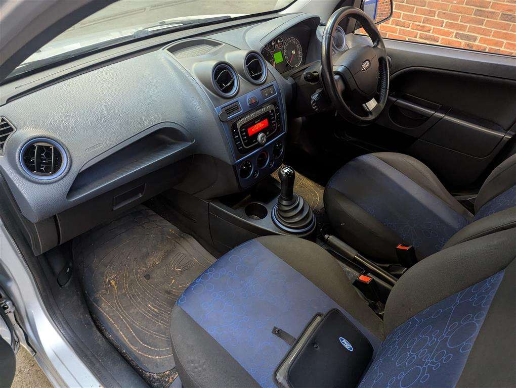 <p>2009 FORD FIESTA ZETEC BLUE</p>