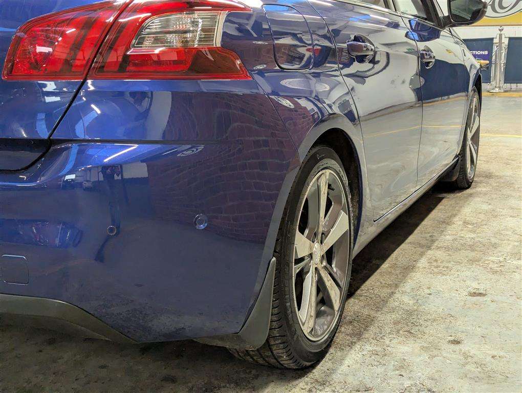 <p>2020 PEUGEOT 308 TECH EDITION PURETECH</p>