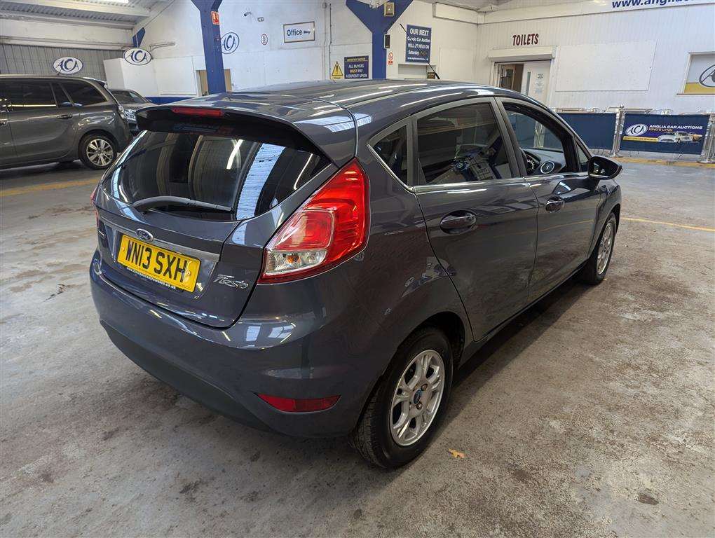 <p>2013 FORD FIESTA TITANIUM ECONETIC</p>